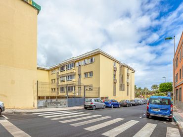 Appartement avec ascenseur à vendre à Calle Licenciado Calderín 24