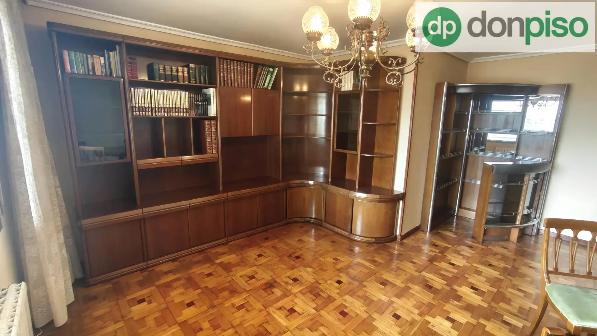 Sala de estar de Piso en venta en Santander con Calefacción, Amueblado y Balcón