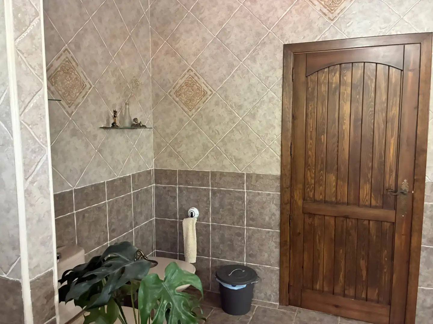 Baño de Finca rústica en venta en Cabezuela del Valle con Calefacción, Jardín privado y Terraza