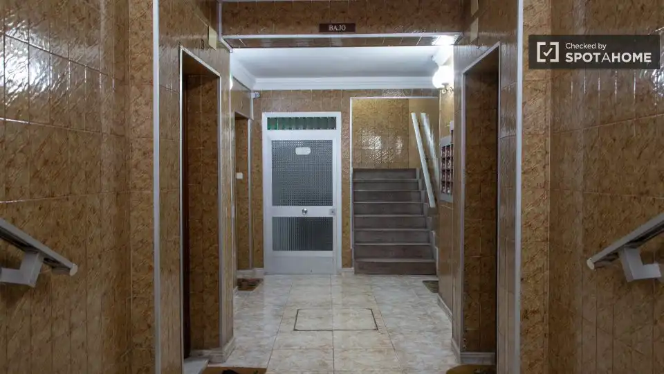 Habitació a Madrid, Madrid