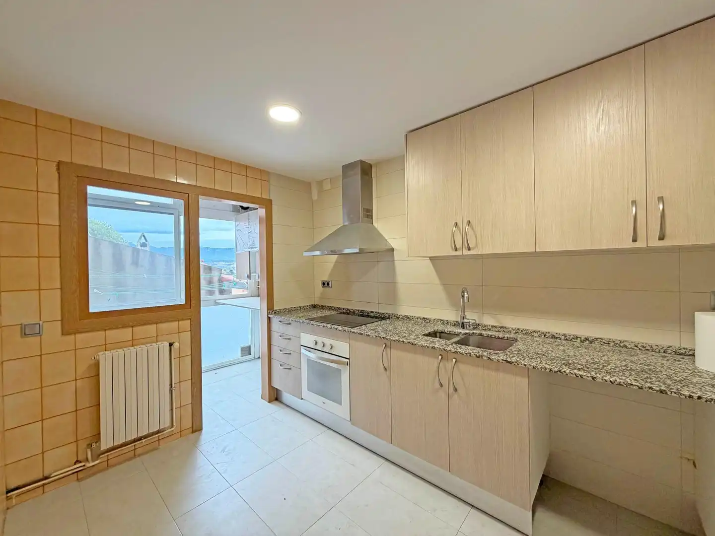Cocina de Piso en venta en Montblanc con Aire acondicionado, Calefacción y Parquet