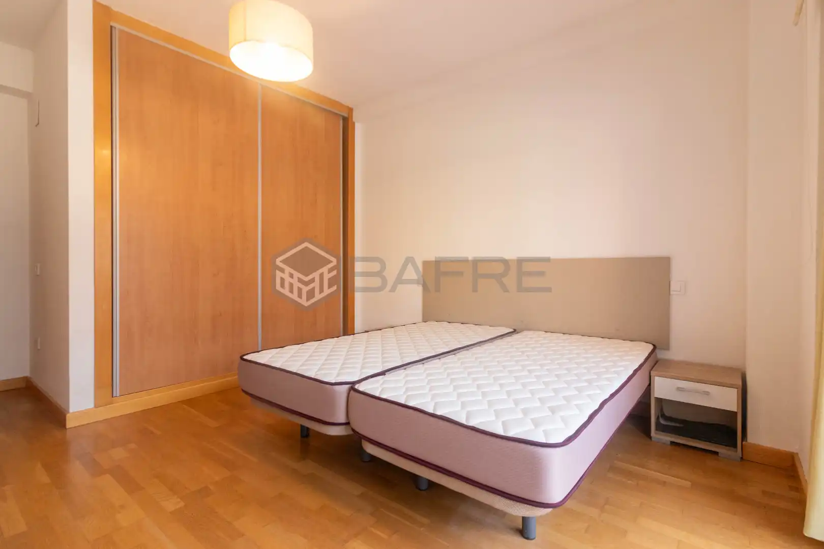 Bedroom of Flat for sale in Madrid  with Air Conditioner, Heating and Terrace