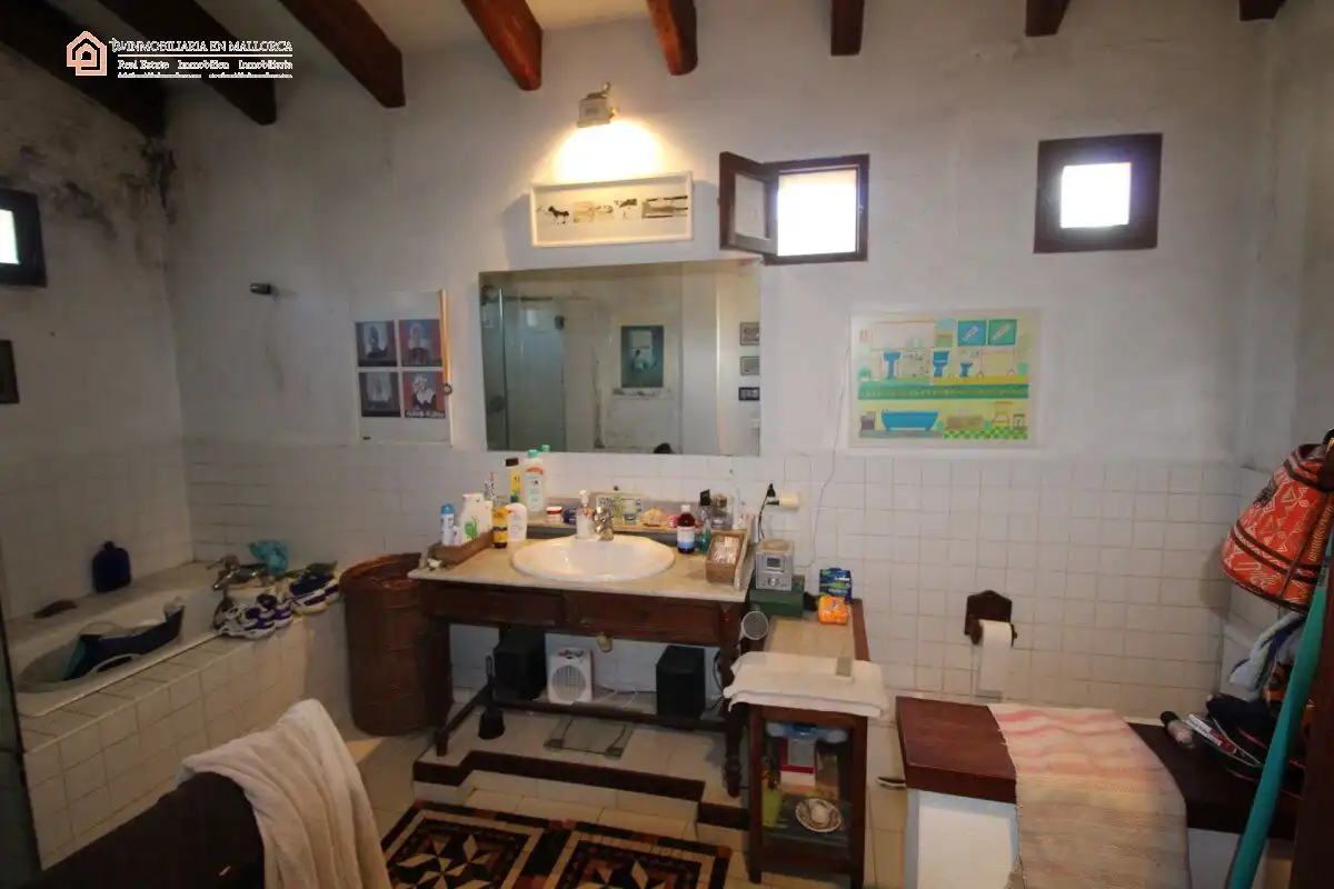 Bathroom of Country homes for sale in Sóller  with Air Conditioner, Terrace and Storage room