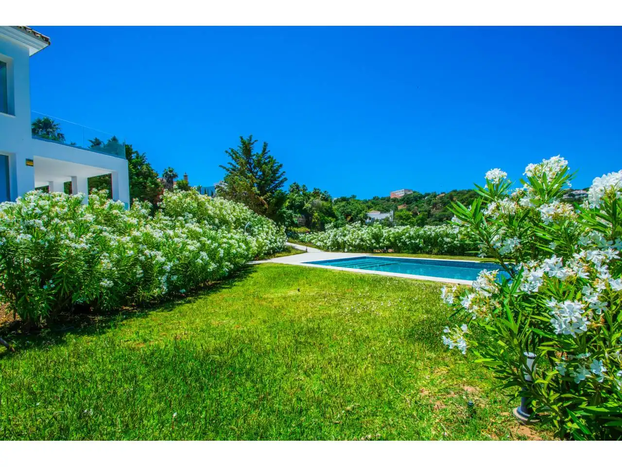 Jardín de Casa o chalet en venta en Marbella con Aire acondicionado, Calefacción y Jardín privado