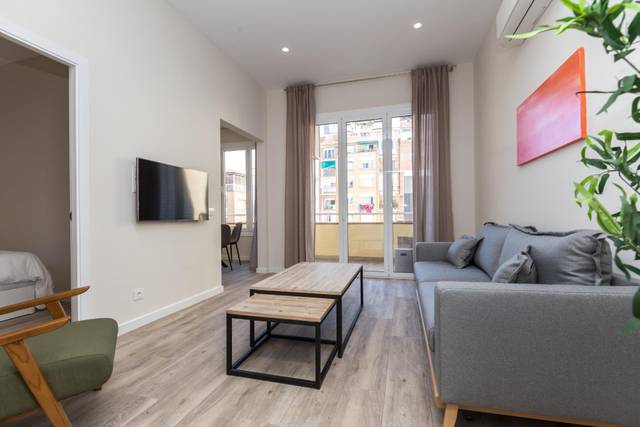 Piso en Alquiler en Calle SANTALO en Sant Gervasi- Galvany