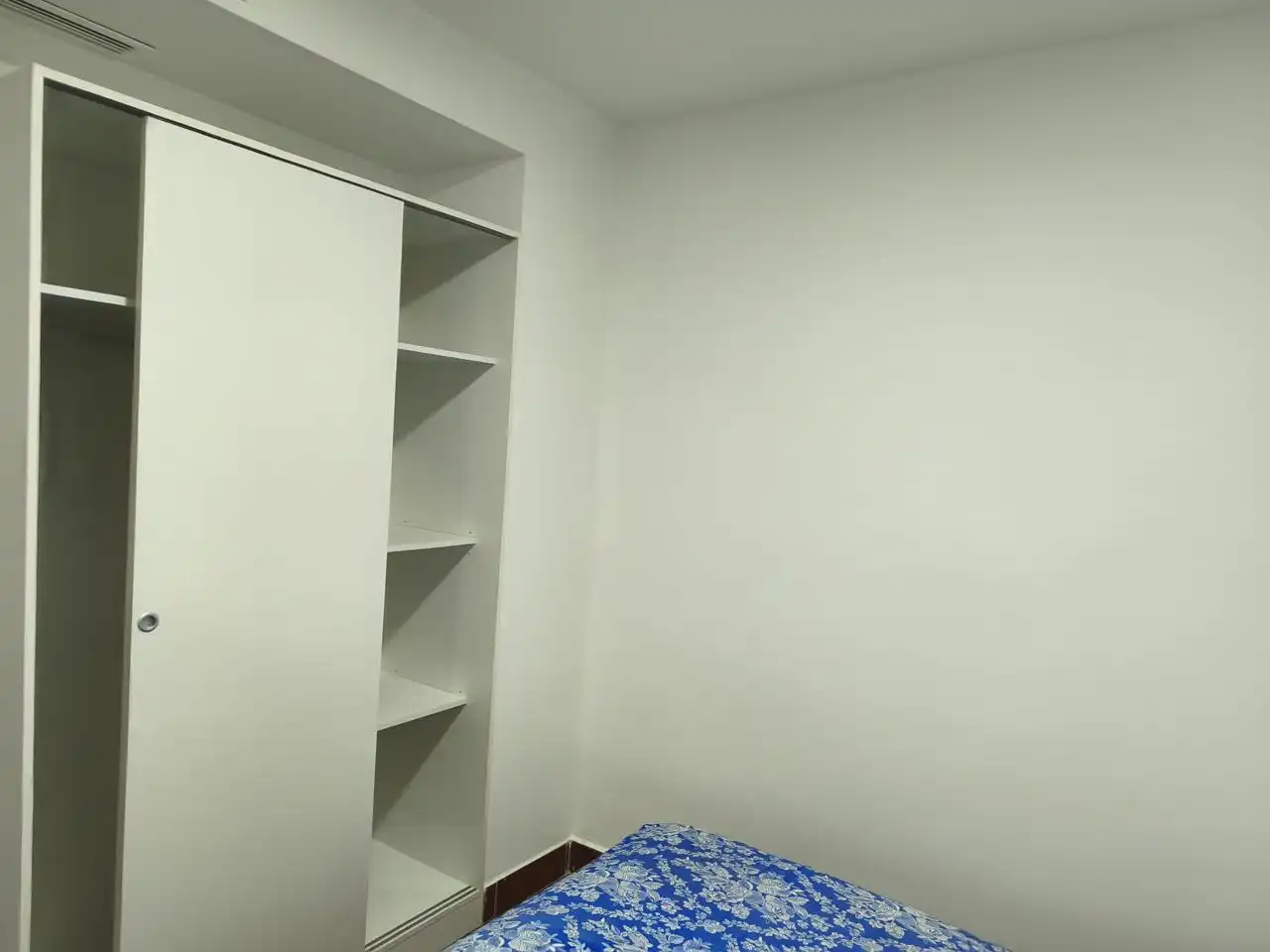 Habitación de Planta baja de alquiler en Melilla