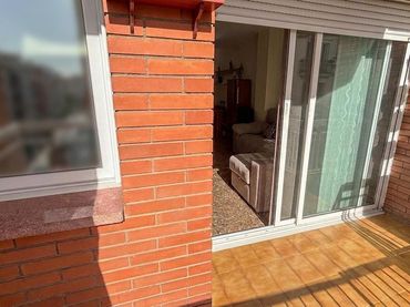 Pis amb balcó en venda a Sants - Montjuïc