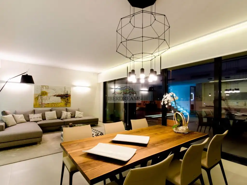 Casa en venta en Calle Wenceslao Fdez Florez-Cmo 28, imagen 7