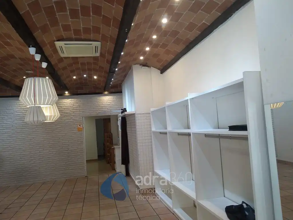 Local comercial de lloguer a Gonzalo de Berceo, imagen 5