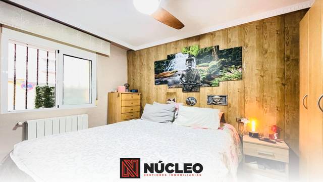 Piso en Venta en Avenida de San Juan de la Peña en Salvador Allende