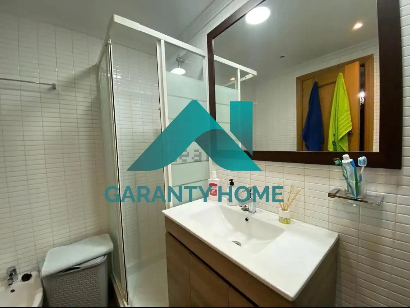 Bathroom of Flat for rent in Cáceres  with Air Conditioner and Furnished