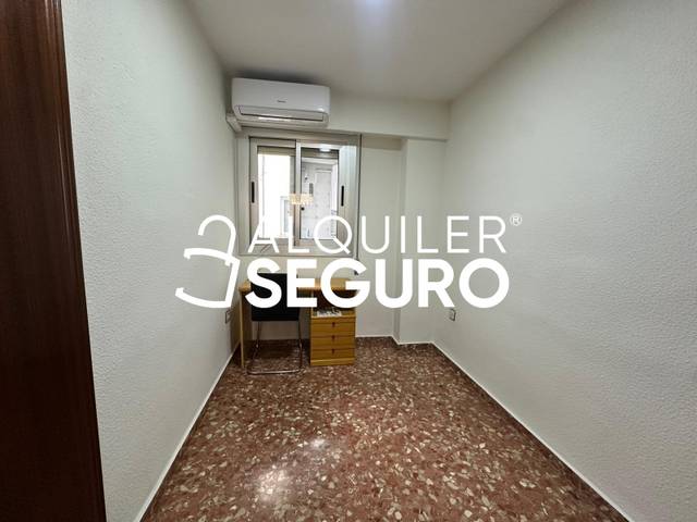 Piso en Alquiler en Peset Aleixandre en Marxalenes