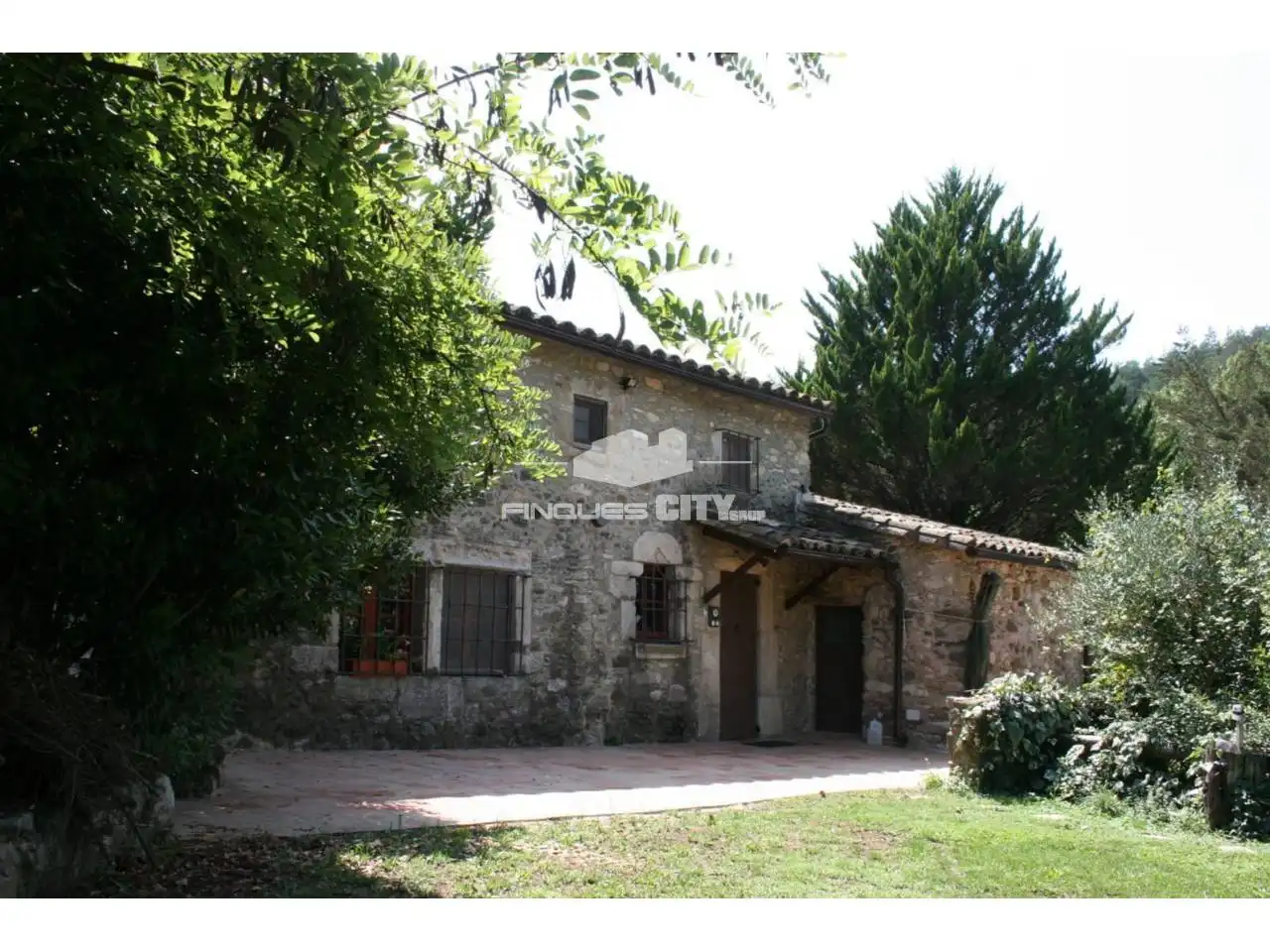 Exterior view of Country homes for sale in Sant Aniol de Finestres  with Air Conditioner, Heating and Private garden