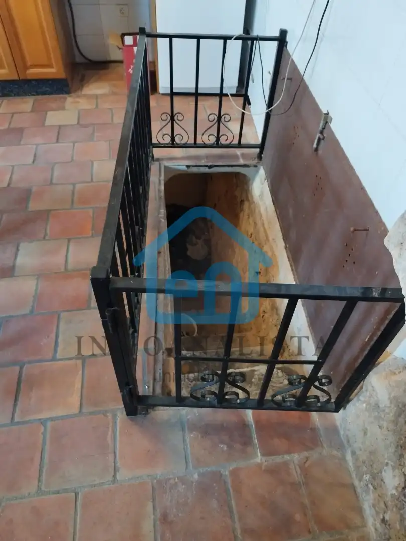 Country homes for sale in Requena  with Heating and Balcony