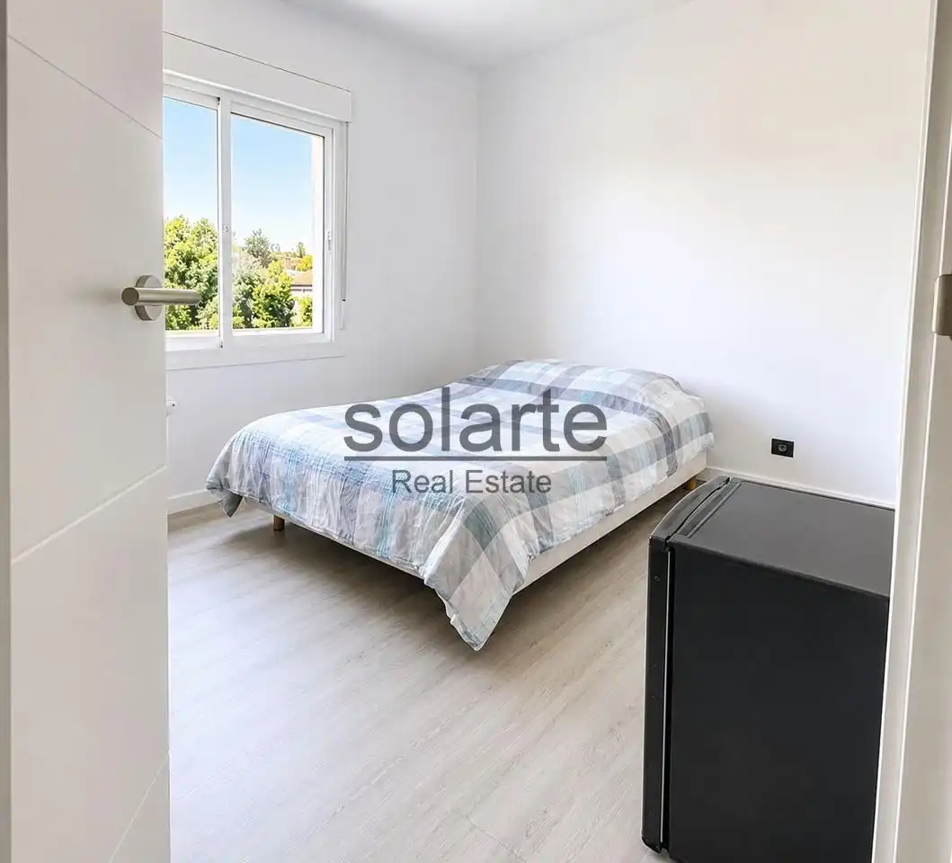 Habitación de Piso en venta en L'Hospitalet de Llobregat con Aire acondicionado y Parquet