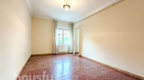 Foto 4 de Piso en venta en Carrer de Mandoni, ., La Font de la Guatlla, Barcelona Capital