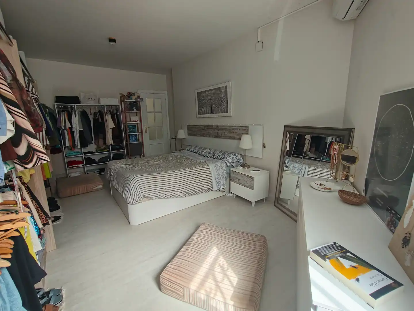 Habitación de Piso en venta en La Zubia con Aire acondicionado, Parquet y Amueblado