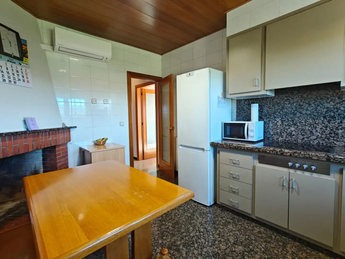 Kitchen of Detached homes for sale in Vilobí d'Onyar  with Air Conditioner, Heating and Terrace