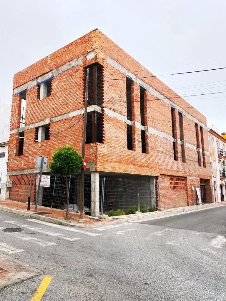 Vista exterior de Edifici en venda en Benalmádena