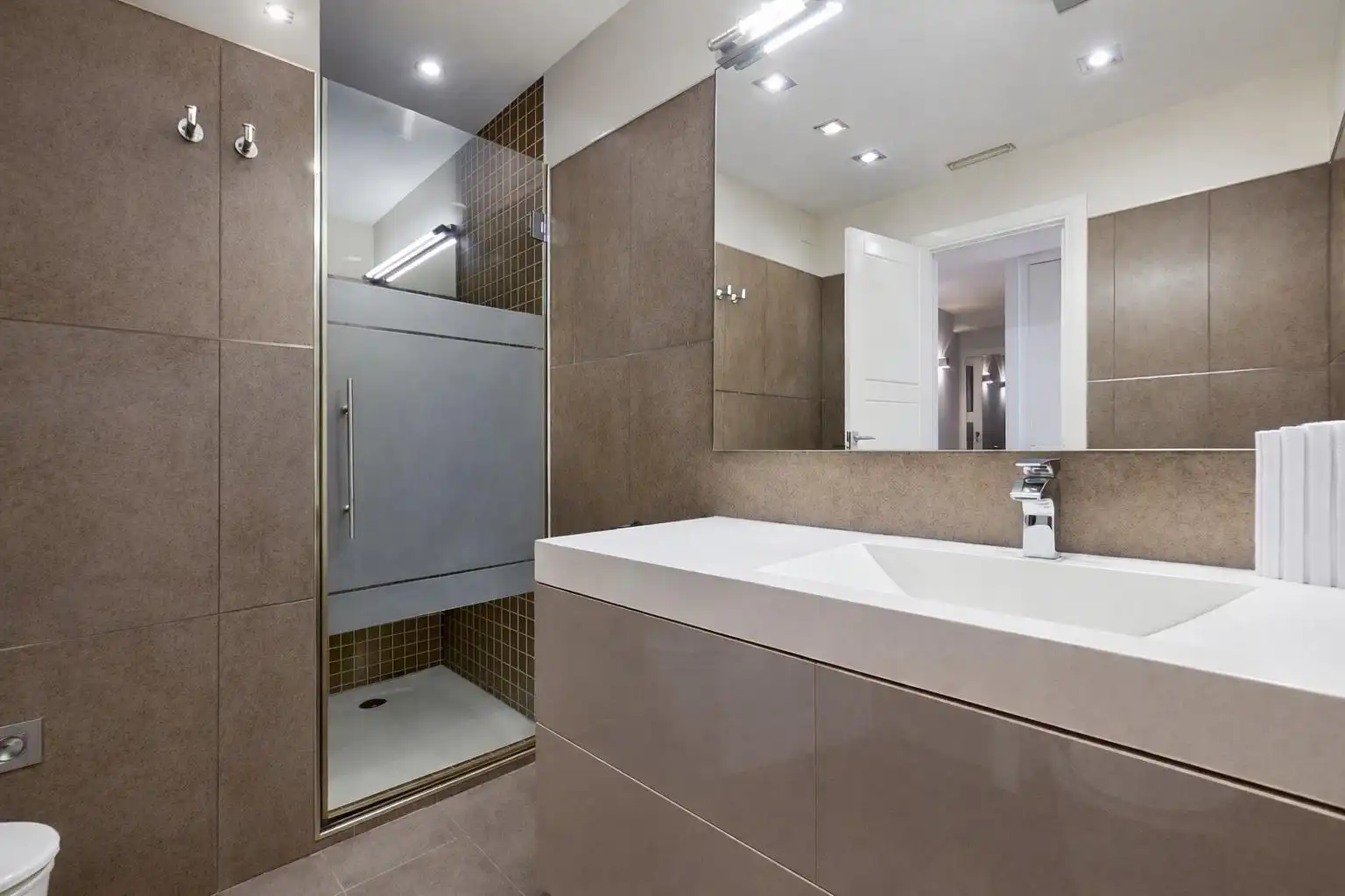 Bathroom of Flat for rent in Santa Cruz de Tenerife  with Air Conditioner, Heating and Storage room