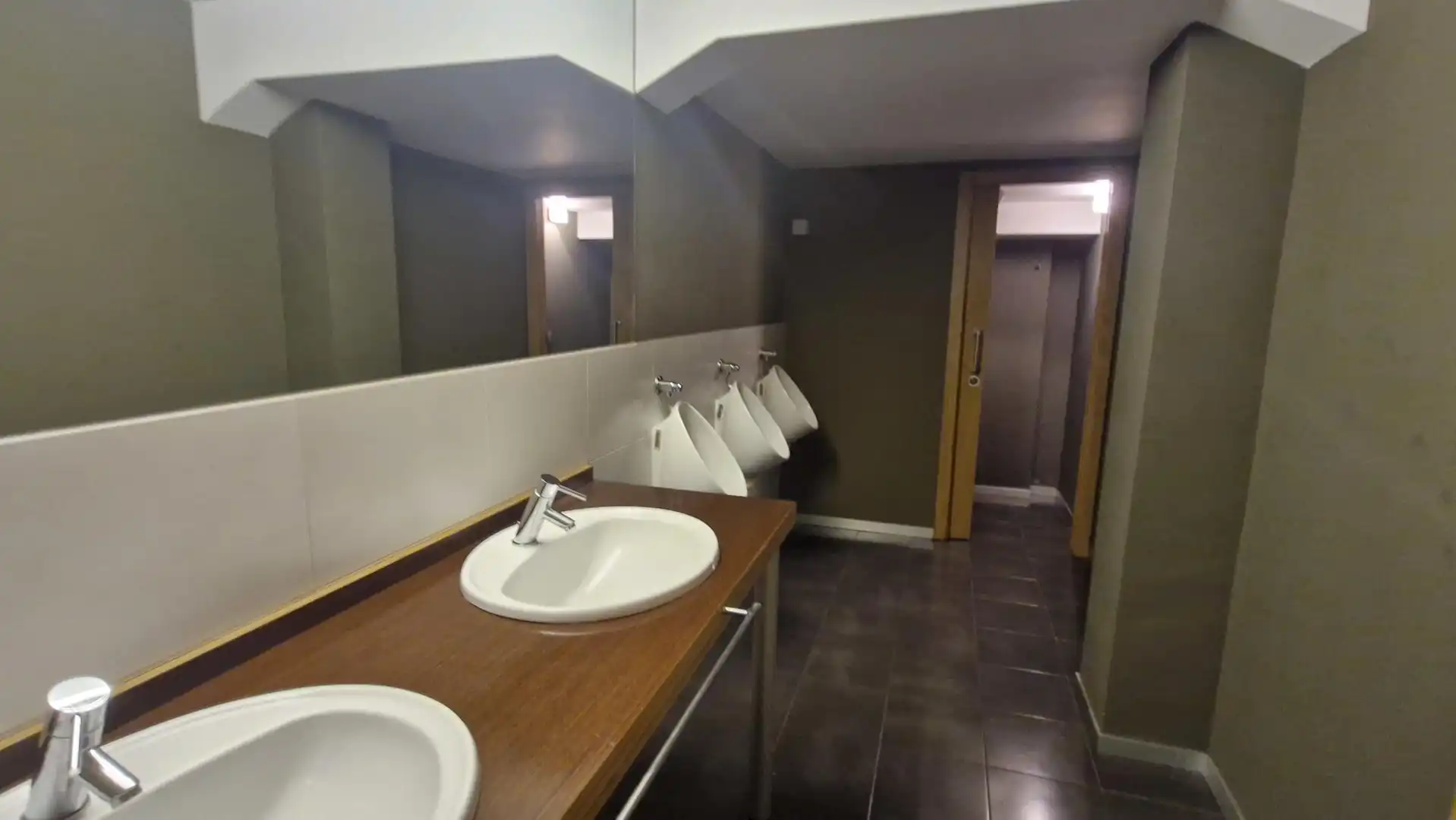 Büro zur Miete in Rúa Xosé Chao Rego 8, Santiago de Compostela, España, imagen 46