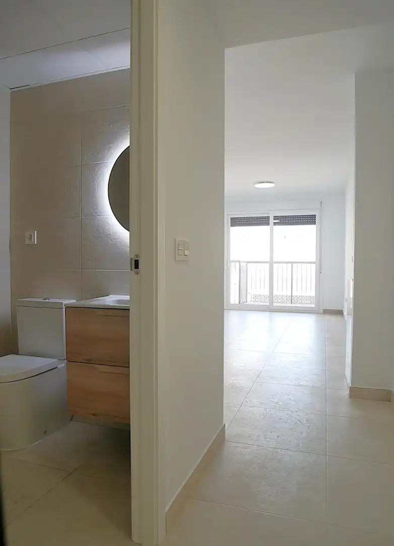 Flat with terrace for sale in Avenida de Juan Carlos I, imagen 8
