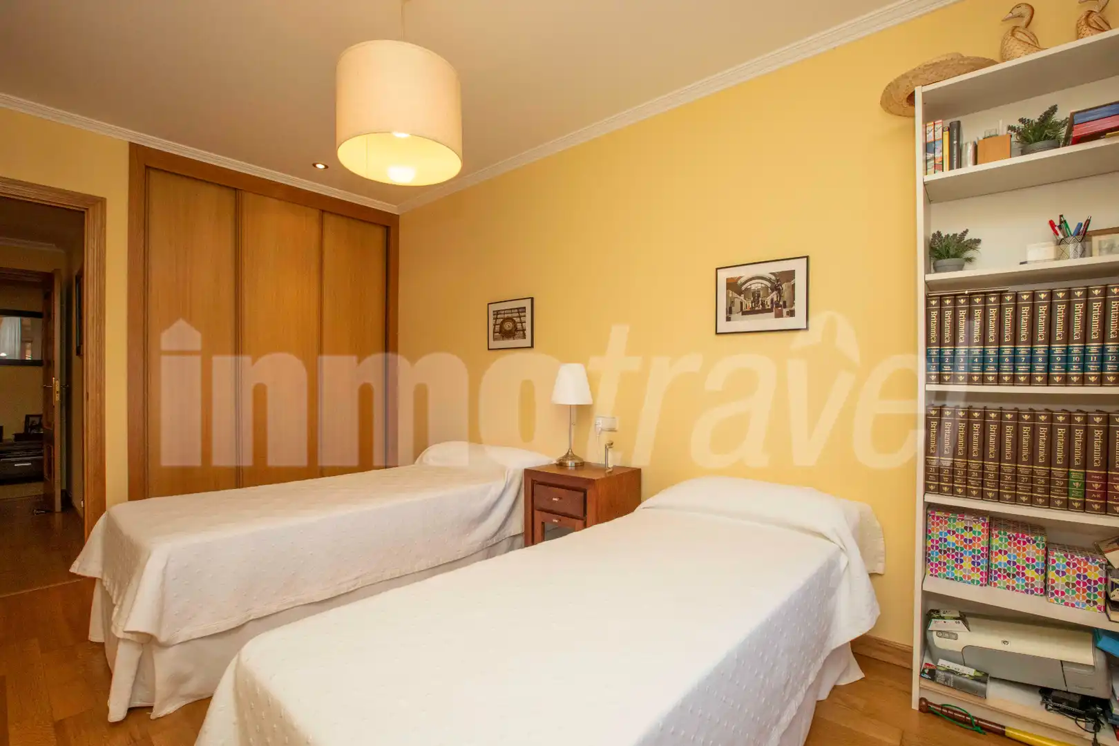 Habitación de Apartamento en venta en Sanxenxo con Parquet, Terraza y Trastero
