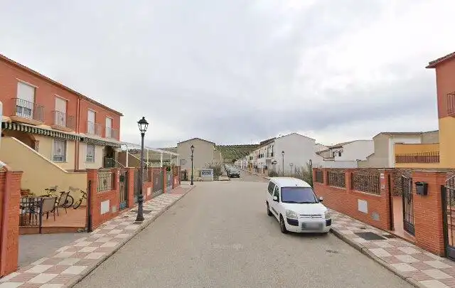 Vista exterior de Casa adosada en venta en Villanueva de la Reina