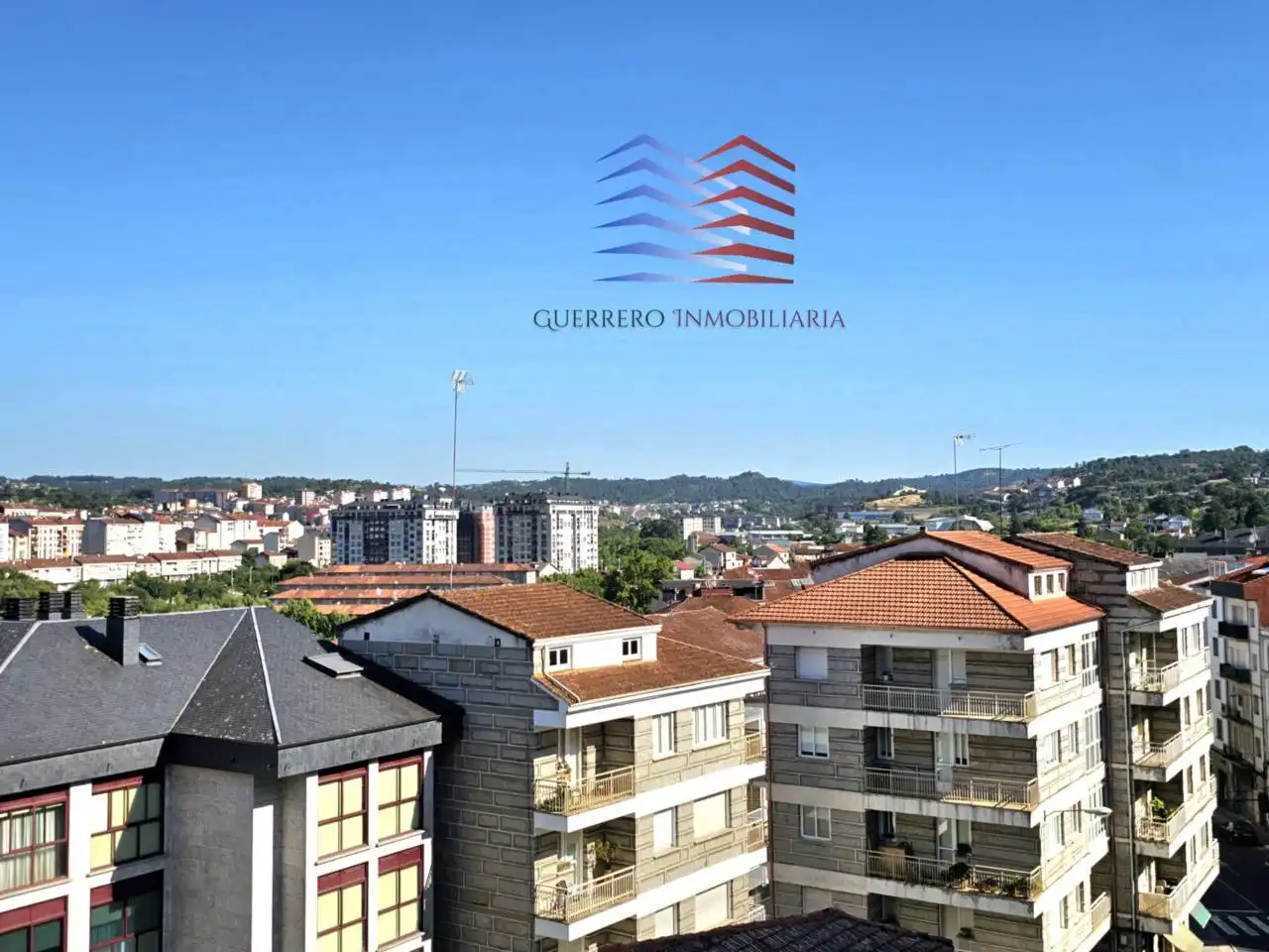 Wohnungen zur Miete in Ourense Capital  mit Heizung, Parkett und Möbliert