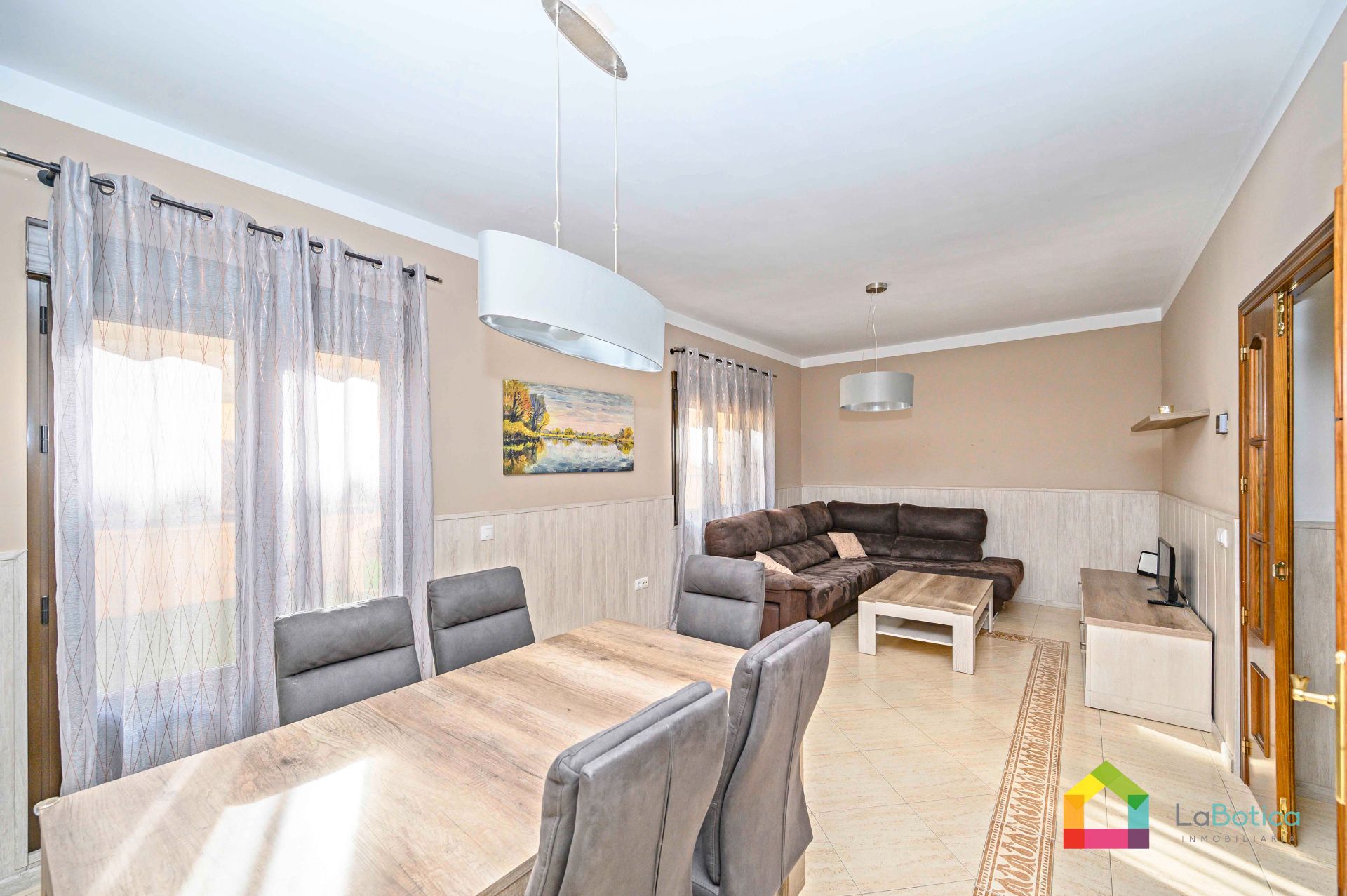 Living room of Single-family semi-detached for sale in Olías del Rey  with Air Conditioner and Heating