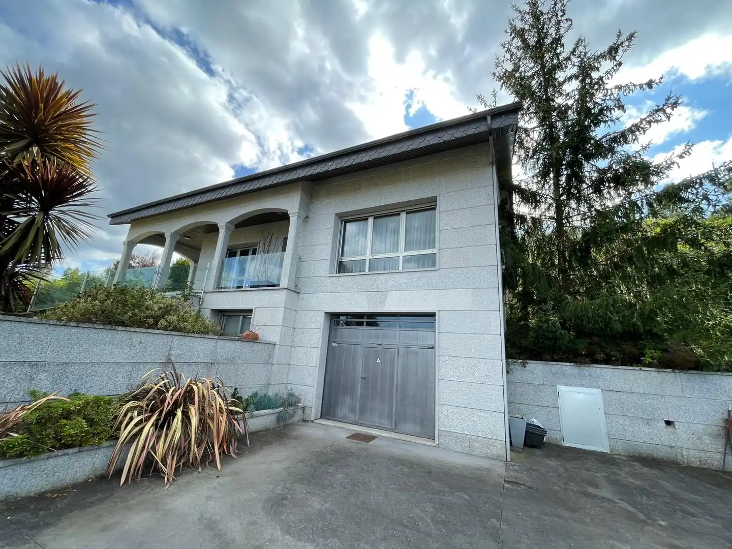 Vista exterior de Casa o chalet en venta en Barbadás con Calefacción, Jardín privado y Terraza