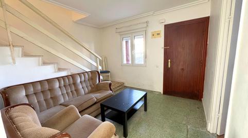 Foto 4 de Casa adosada en venda a Muriedas, Camargo