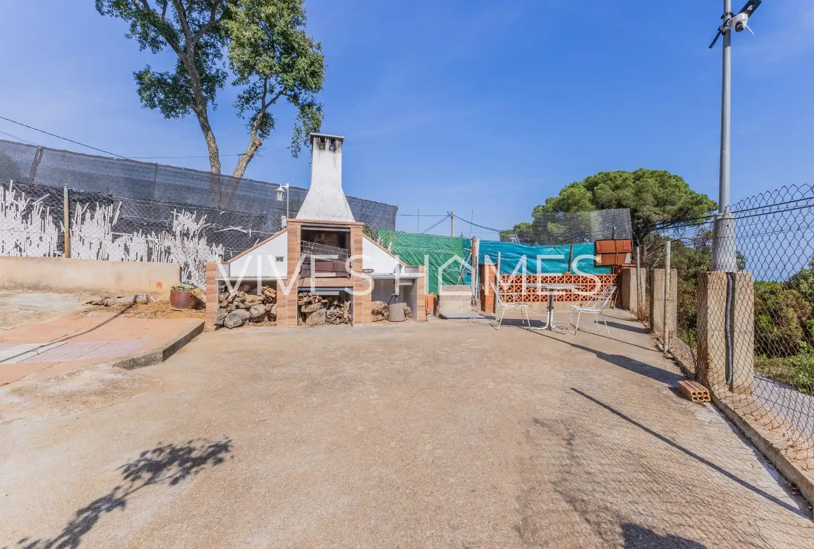 Vista exterior de Casa o xalet en venda en Sant Iscle de Vallalta amb Calefacció, Jardí privat i Terrassa