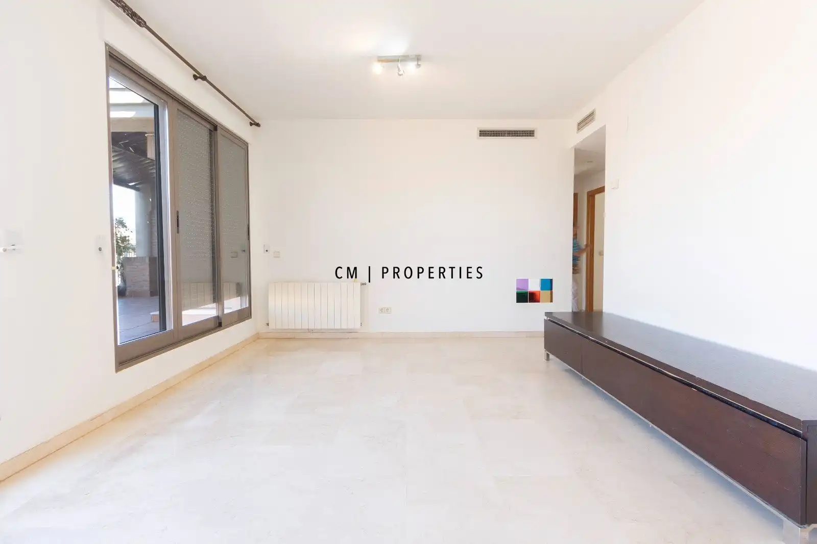 Sala de estar de Ático de alquiler en Valencia con Aire acondicionado, Calefacción y Trastero