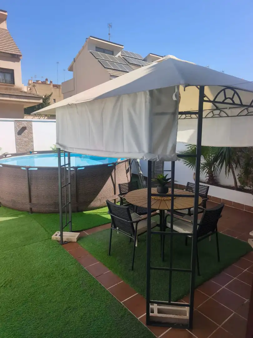 Terrassa de Casa adosada en venda en Melilla amb Aire condicionat, Jardí privat i Terrassa