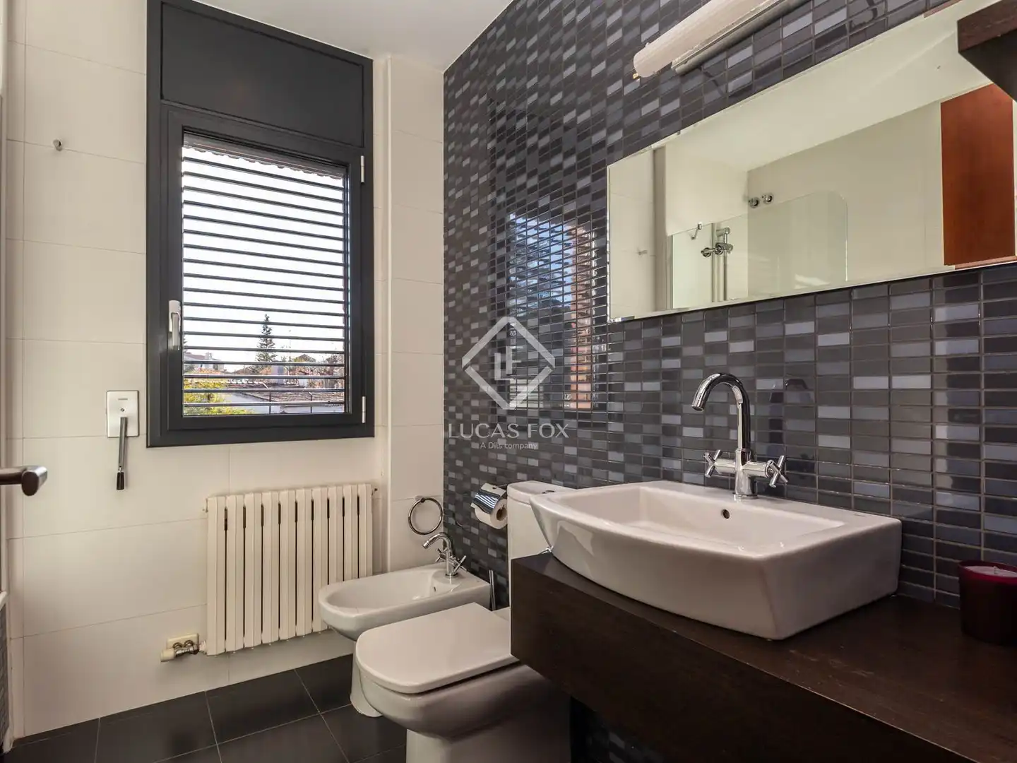 Baño de Casa o chalet en venta en Sant Cugat del Vallès con Aire acondicionado, Calefacción y Jardín privado