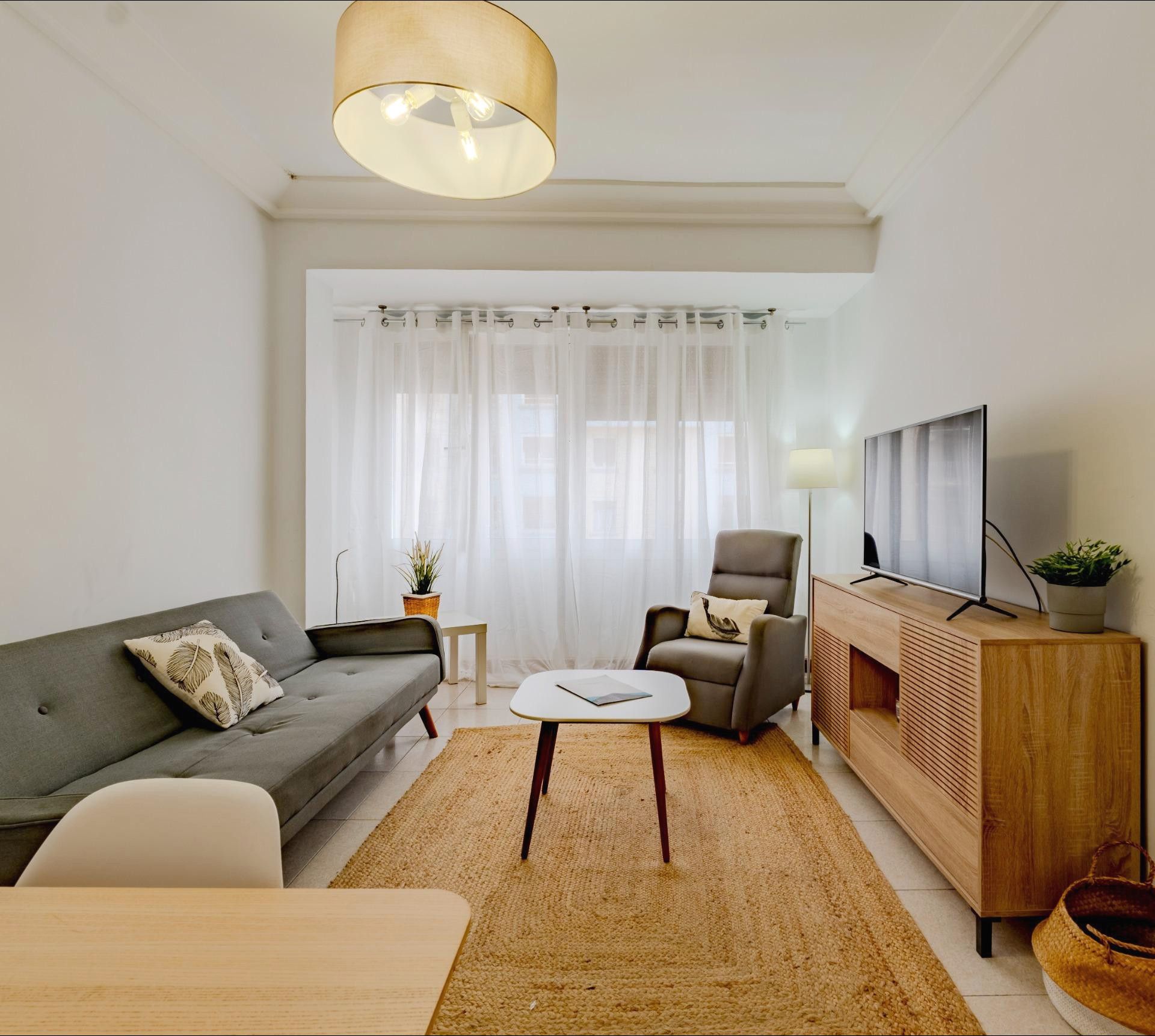 Sala de estar de Piso de alquiler en  Logroño con Calefacción, Terraza y Trastero