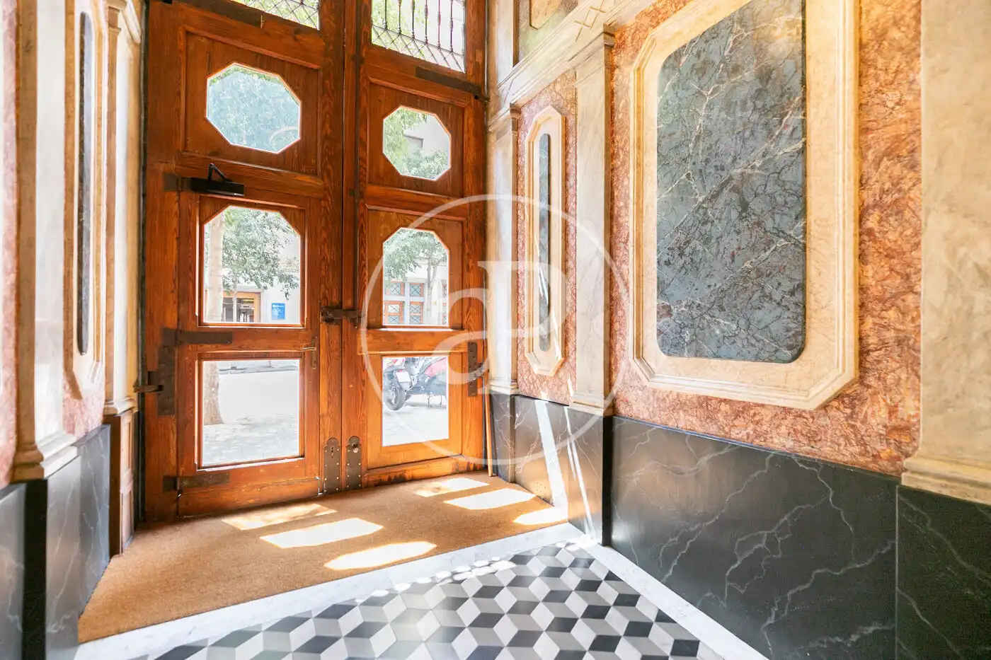 Maisonette zum Verkauf in Dreta de l'Eixample