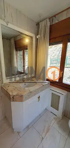 Casa aparellada amb jardí en venda a Engolasters, imagen 34