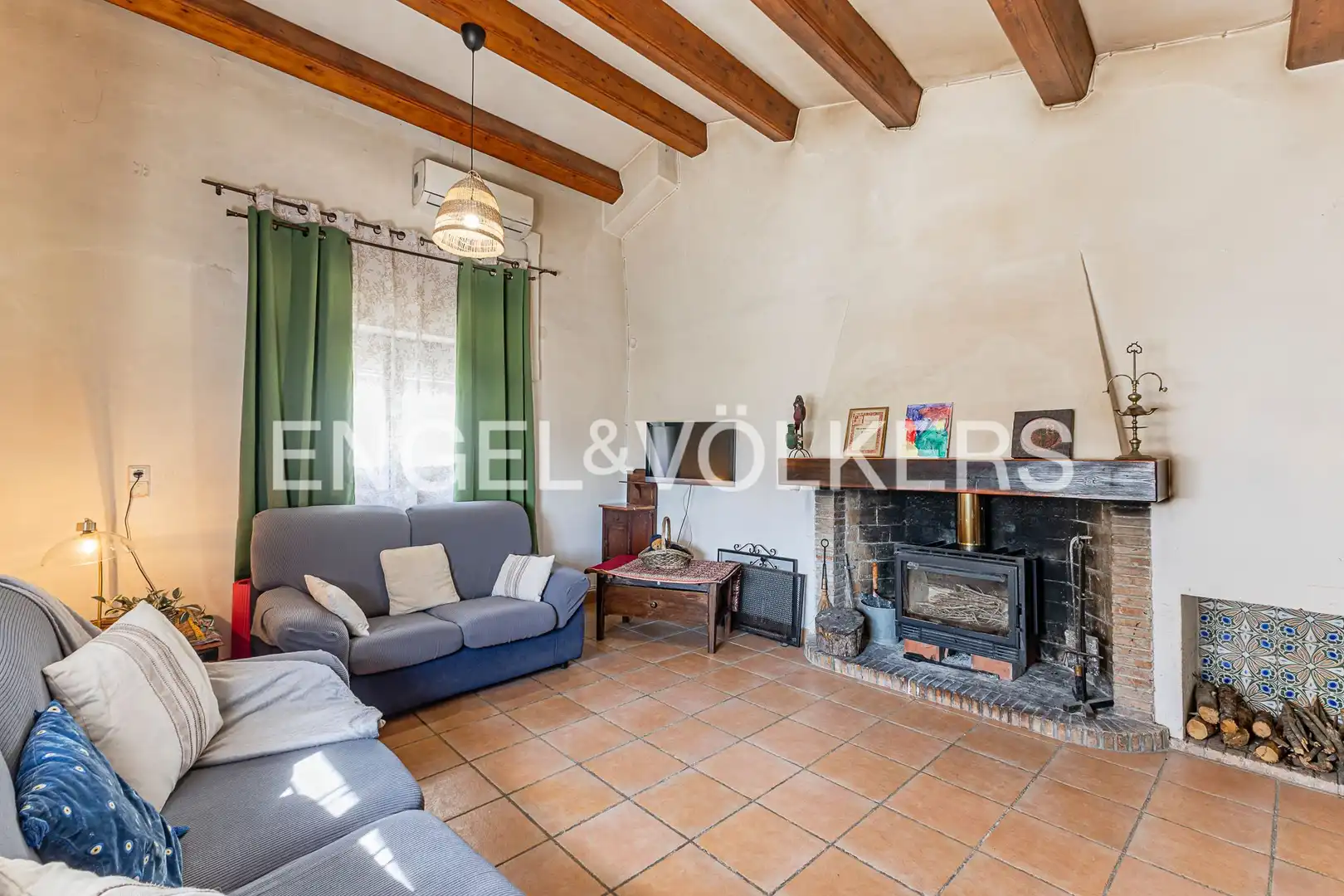 Sala de estar de Casa o chalet en venta en Sant Pere de Ribes con Aire acondicionado, Calefacción y Jardín privado