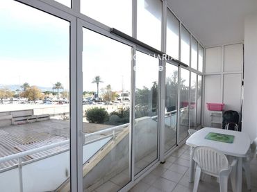 Flat with lift for sale in DELTA MUGA