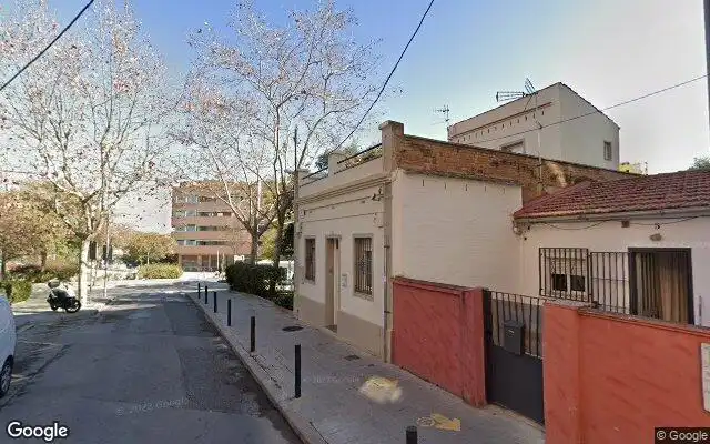 Vista exterior de Piso en venta en L'Hospitalet de Llobregat