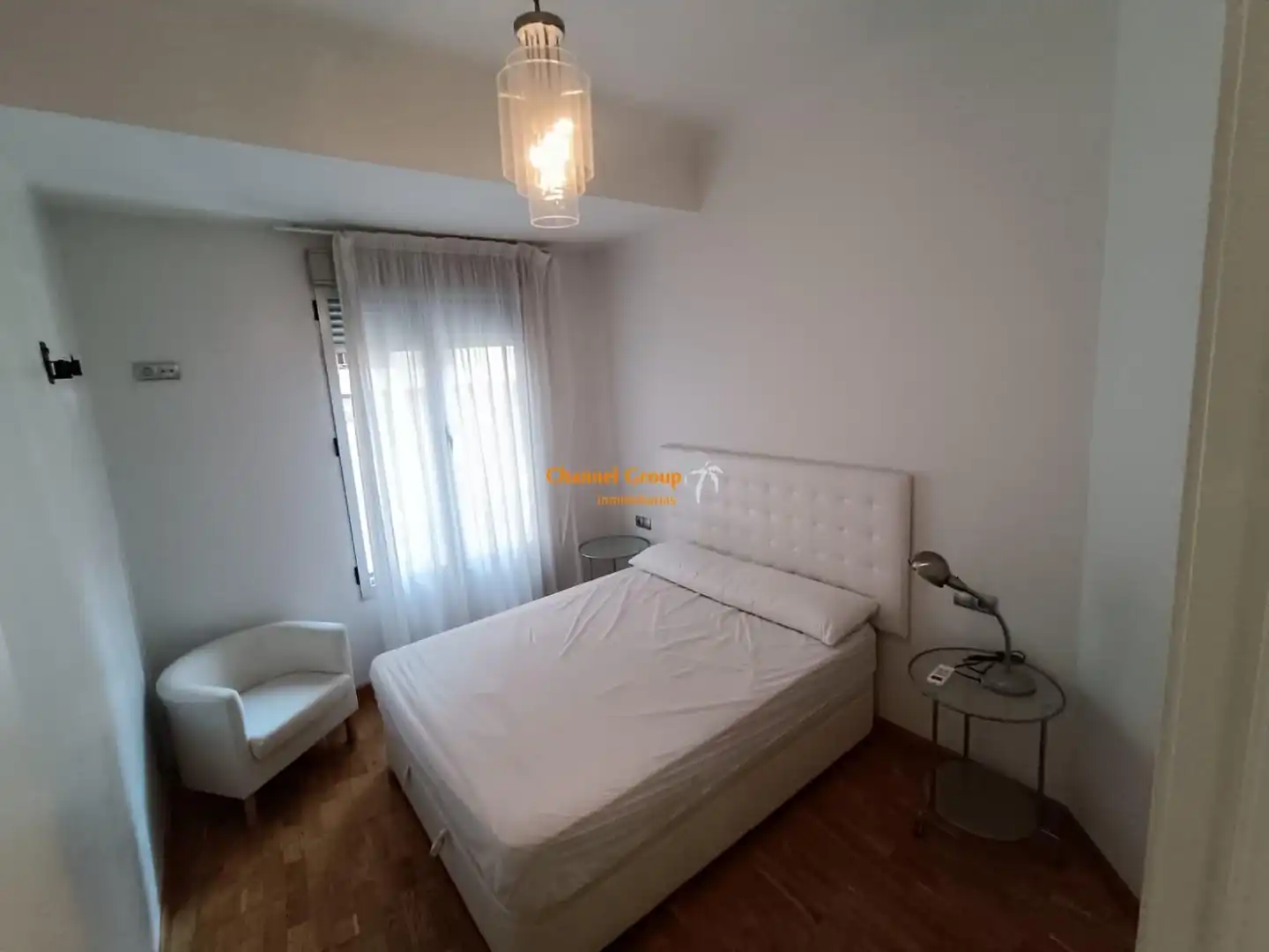 Dormitori de Apartament de lloguer en Elche / Elx amb Aire condicionat, Moblat i Balcó