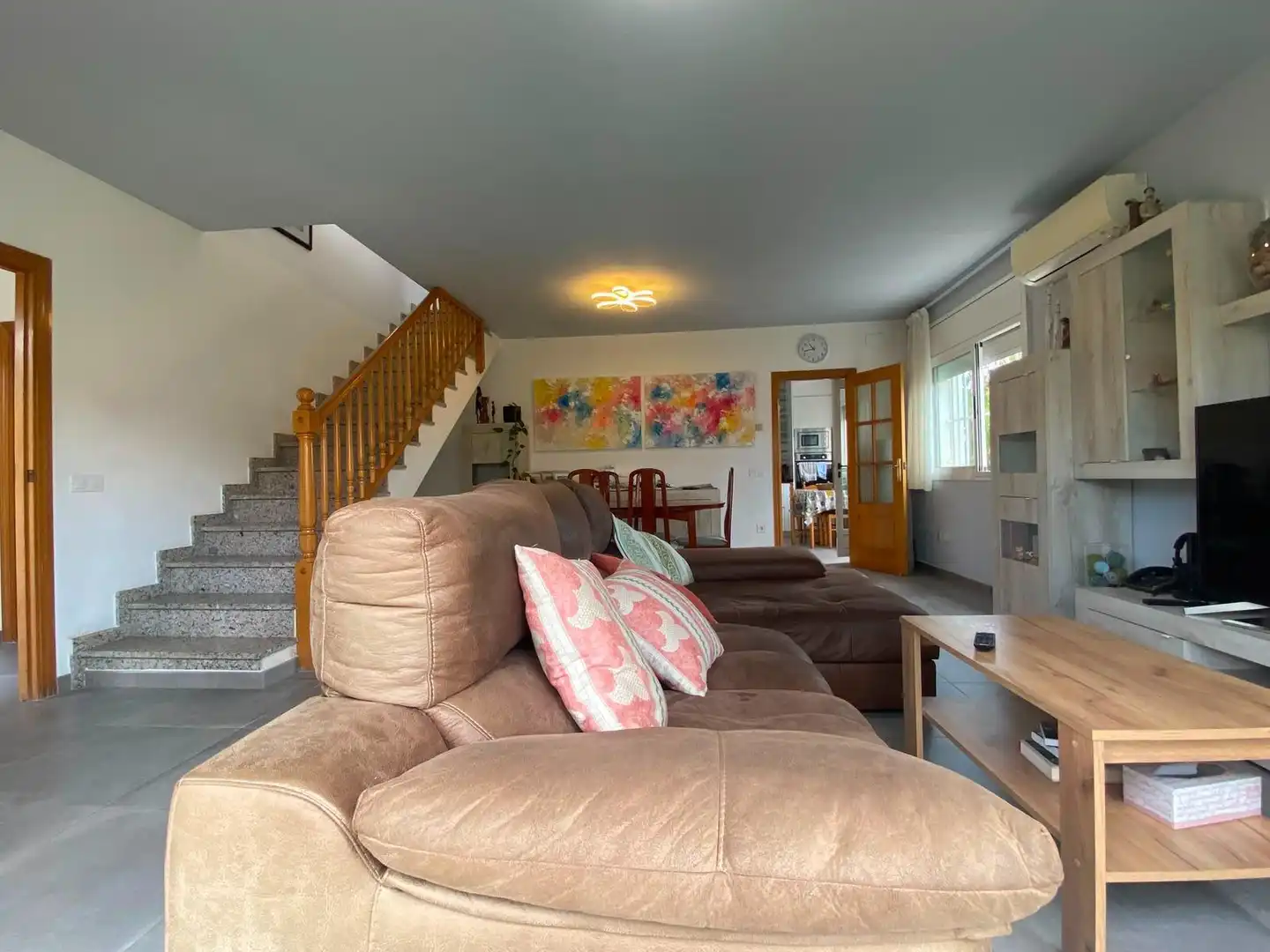 Sala d'estar de Casa o xalet en venda en Esparreguera amb Jardí privat, Terrassa i Balcó