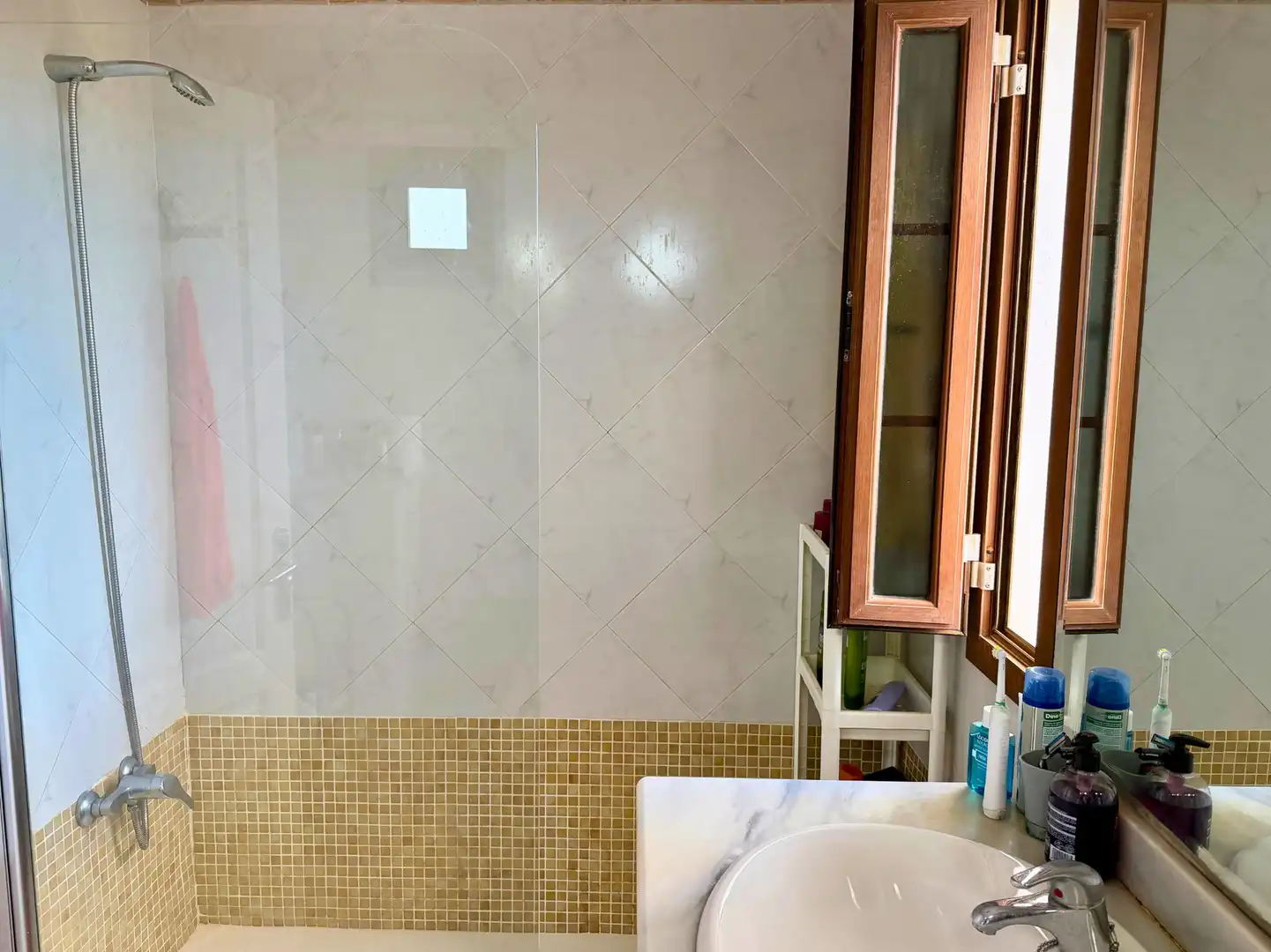 Bathroom of Houses for sale in Teguise  with Terrace, Swimming Pool and Balcony