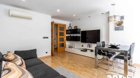 Vivir en El Barco de Sabadell vivienda reformada con piscina y entrada independiente, imatge 5