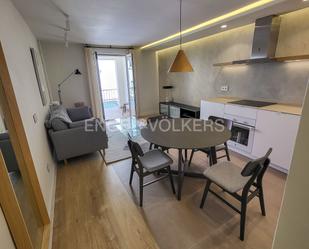 Sala d'estar de Apartament de lloguer en  Madrid Capital amb Terrassa