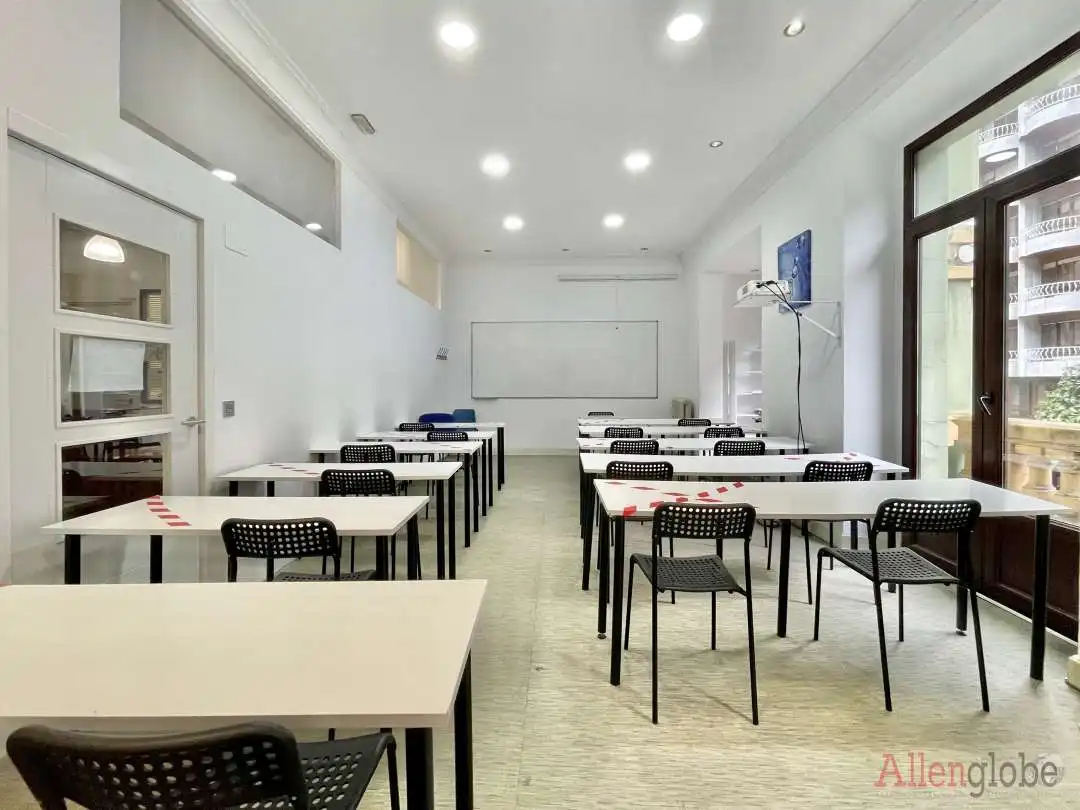 Oficina de lloguer a Centro - Casco Histórico, imagen 4