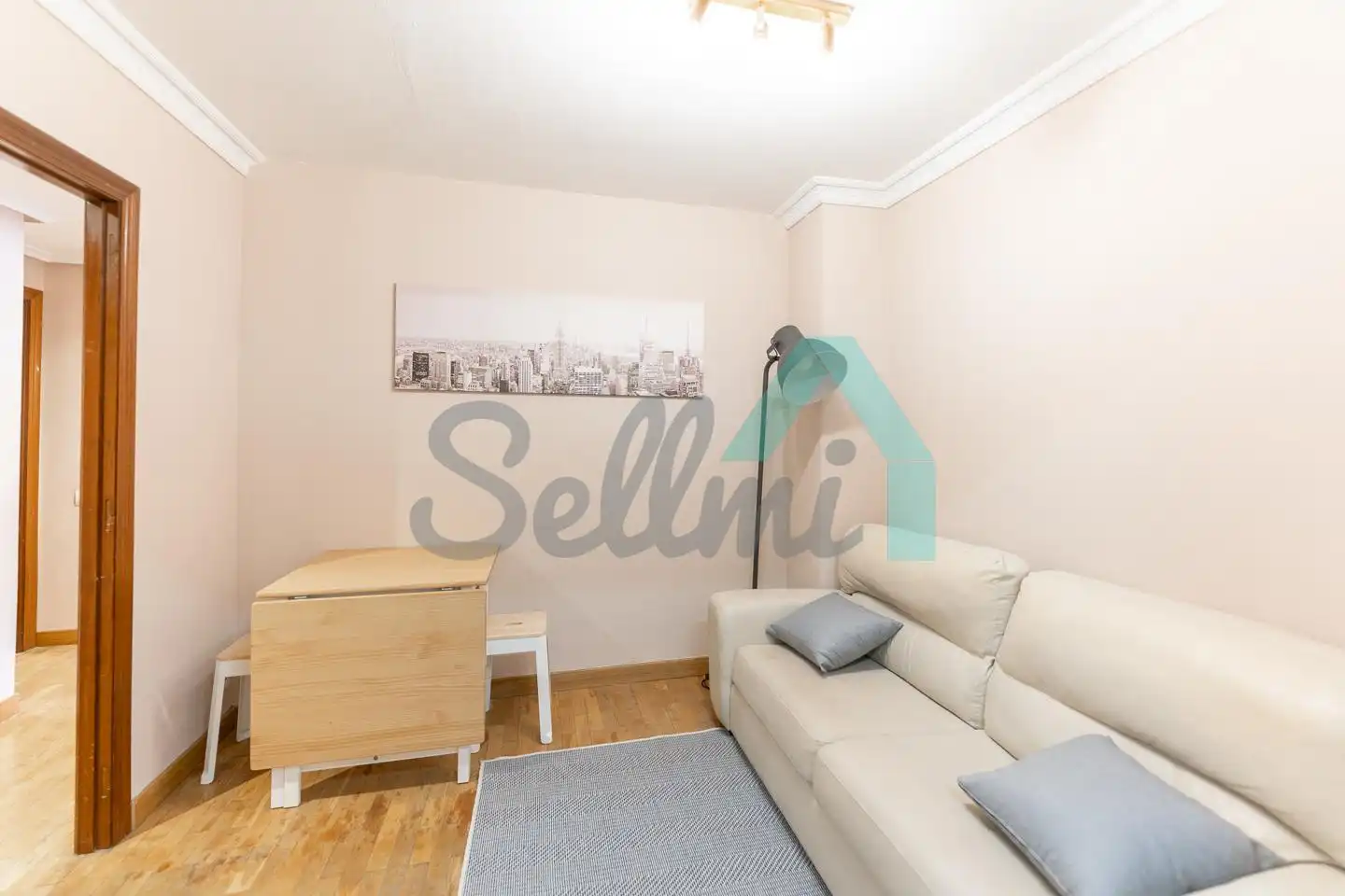 Flat for rent in Calle Luis Braille, Milán - Pumarín
