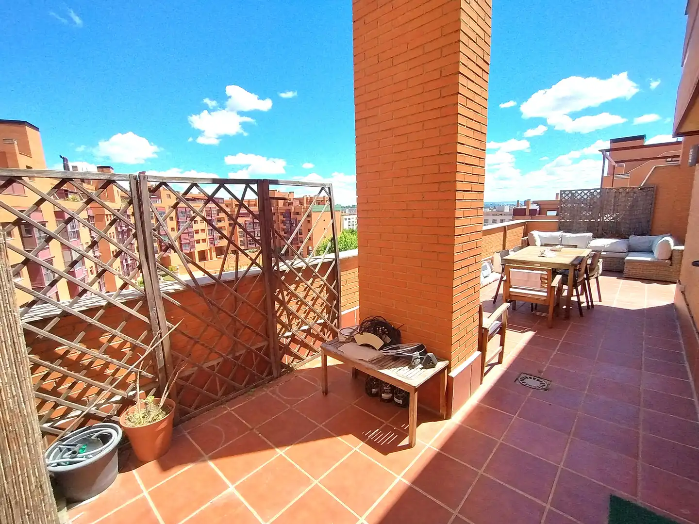 Terrasse von Dachboden zum Verkauf in Madrid mit Terrasse, Abstellraum und Gemeinschaftspool